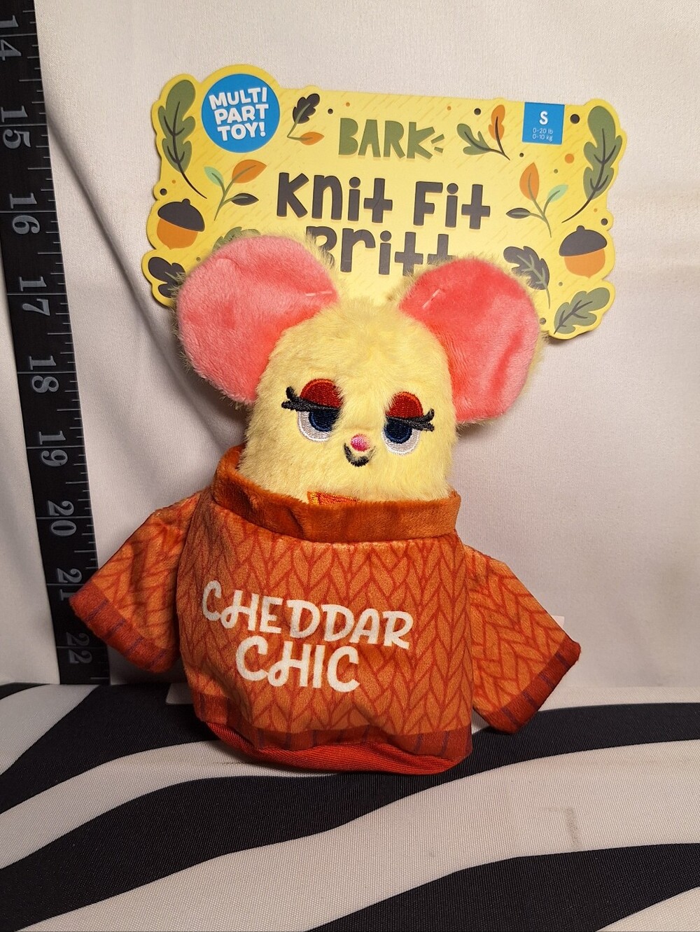 NWT Bark Knit Fit Brit Dog Toy S